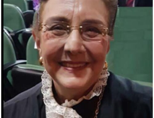 Dra. Elizabeth Dias, toma posse como Presidente da Academia Mineira de Medicina.